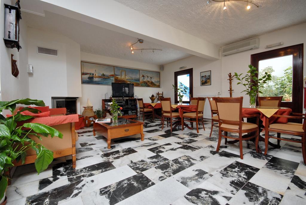 Barbouni Hotel & Studios Naxos City Экстерьер фото
