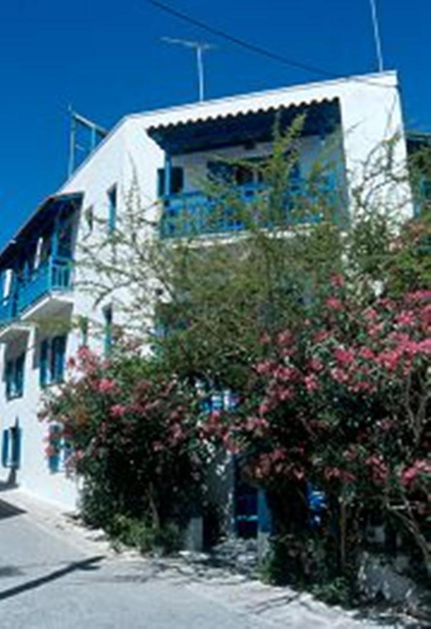 Barbouni Hotel & Studios Naxos City Экстерьер фото
